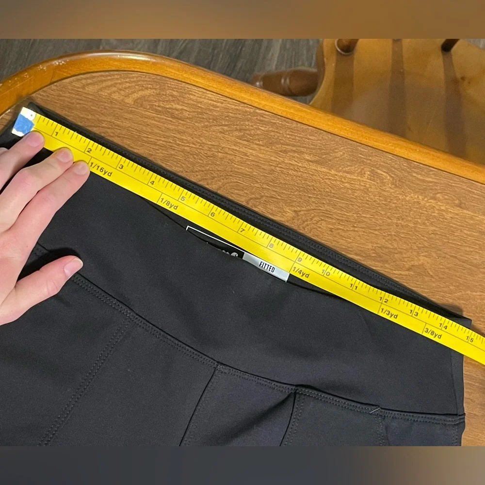 Carhartt workwear leggings with pockets - EUC - Picture 6 of 8